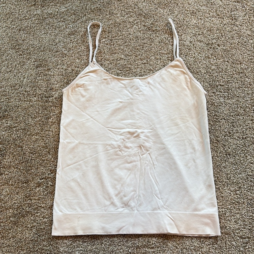Bundle of 6 Women’s Under Tanks, Size Large - Picture 2 of 10